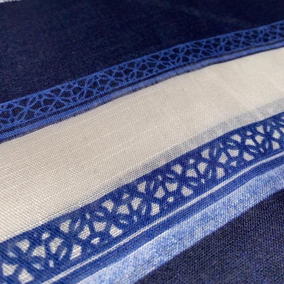 Scarf - Picture 2 of 5